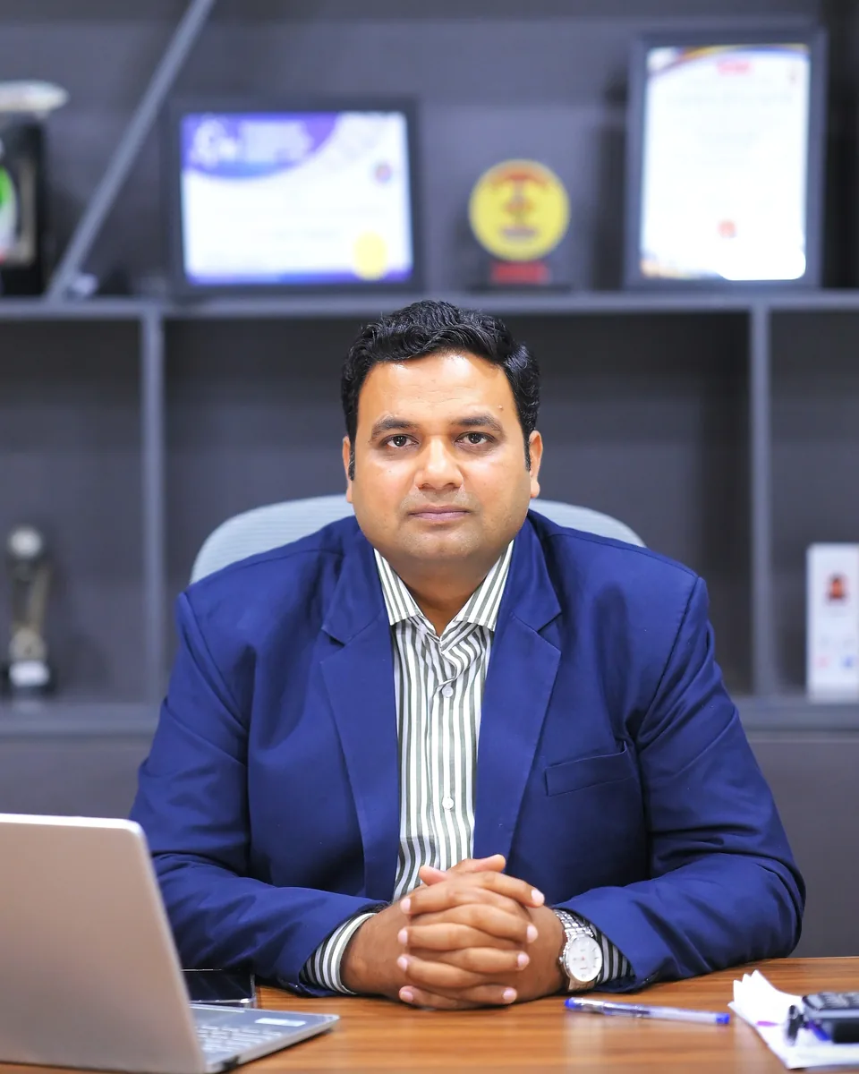 Hamd Ejaz Malik, Chief Executive Officer